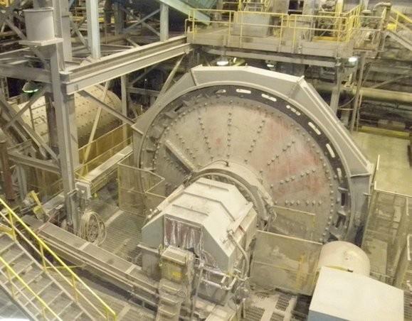 Fuller 18' X 10-1/2' (5.5m X 3.2m) Sag Mill, Rubber-lined With 1500 Hp, 1192 Rpm Motor)